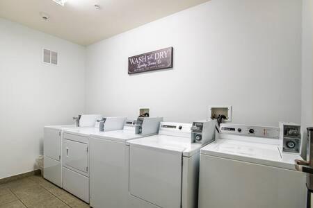 Vistas 201- Modern Sierra Vista 1Bd Great Location Apartment Luaran gambar